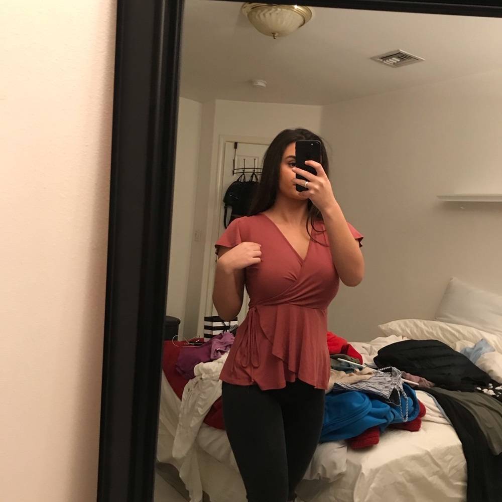 Pink blouse - Picture 2 of 2